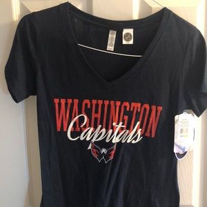 Washington Capitals Women’s Shirt NWT